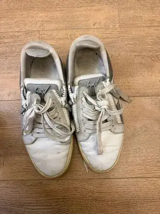 Beyaz Gri Sneaker