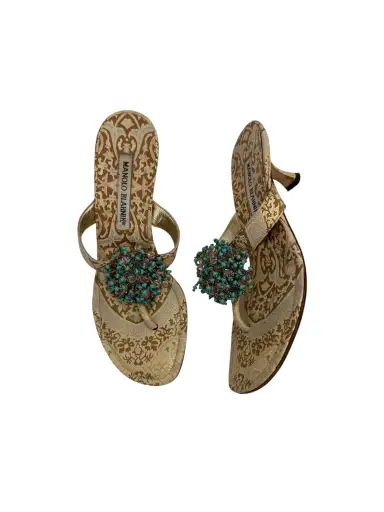 MANOLO BLAHNIK GOLD & TURQUOISE BEADED HEELS IT 36
