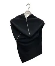 Comme des Garcons Vest with a unique zip design GB-11013M M Black