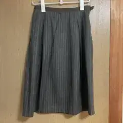 マーガレットハウエル　ひざ丈スカート ストライプ
