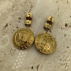 ！美品！　セリーヌ　ゴールド　イヤリング　トリンオフ