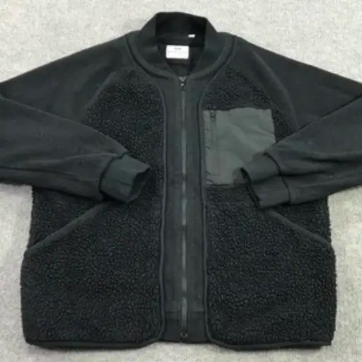 Uniqlo White Mountaineering Large Mens Black Fleece Full Zip. In great condition. #uniqlo # Whitemountaineering #Fleece