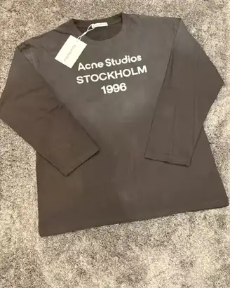 T shirt acne studios nera maniche lunghe taglia m