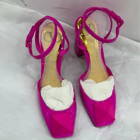 Valentino/華倫天奴 桃粉色金飾高跟鞋 36碼  全新