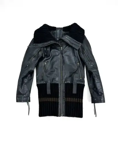 MICHIKO KOSHINO
leather biker jacket
1.200 DKK