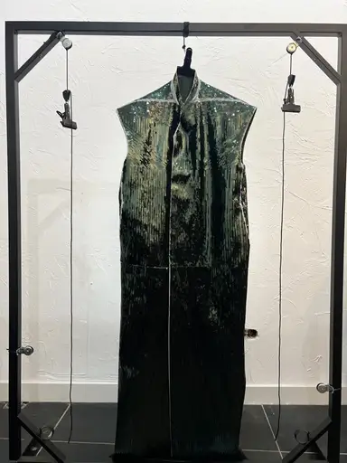 VEST