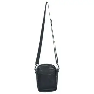 LIMI feu リミフー ショルダーバッグ  黒 【古着】【中古】【送料無料】 リミフゥ(LIMI feu)のレディースのバッグ(ショルダーバッグ)の商品詳細ページへのリンク