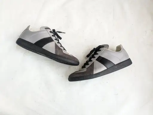 Maison Margiela Replica GAT Gray Black 7 40