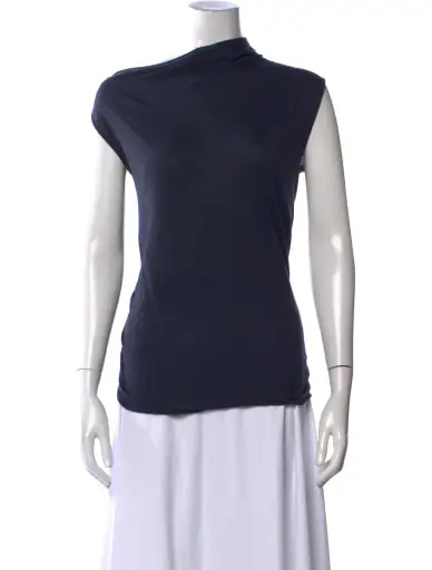 Vintage Late 2000's - Early 2010's Top