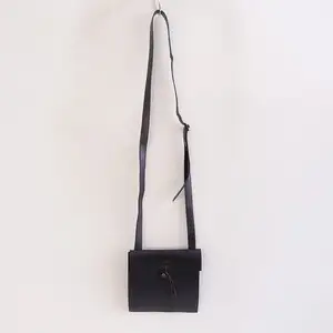 シェレヴィッキオヴィッキ CHEREVICHKIOTVICHKI *ショルダーバッグ*ブラック革たま紐*VictoriaAndrejeva(kba30-2603-67)【60D62】