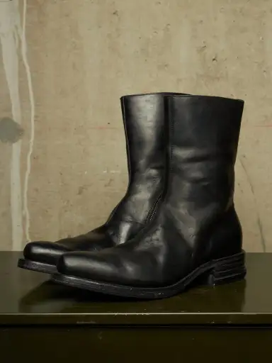 A1923 AW24 Black Horse Leather Double Zip Boots