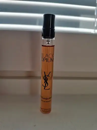 Yves Saint Laurent Black Opium