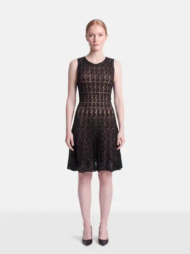 Black Sleeveless Knee Length Dress