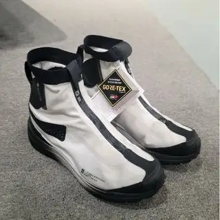Boris Bidjan Saberi 11 Bamba 2 High GTX リックオウエンス(Rick Owens)のメンズの靴/シューズ(スニーカー)の商品詳細ページへのリンク