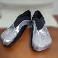 新品未使用 ROMBAUT Alien Barefoot スニーカー シルバー