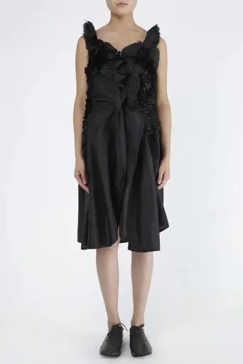 tao COMME des GARÇONS Fall 2007 Runway Black Deconstructed Ruffle Dress