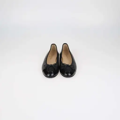 Chanel Black Leather and Patent Leather CC Cap Toe Flats