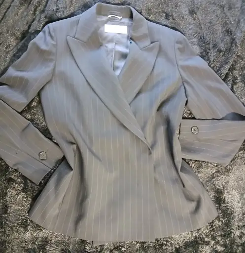 Max Mara Italy 100% Virgin Wool Pinstripe Vintage Blazer US SZ 10 Power Suit