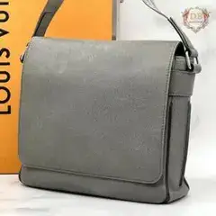 ルイヴィトン タイガ ロマンPM グレー ショルダー ビジネス 斜め掛け