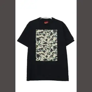 アベイシングエイプ A BATHING APE スターカモ Tシャツ S 黒 アベイシングエイプ(A BATHING APE)のメンズのトップス(Tシャツ/カットソー(半袖/袖なし))の商品詳細ページへのリンク