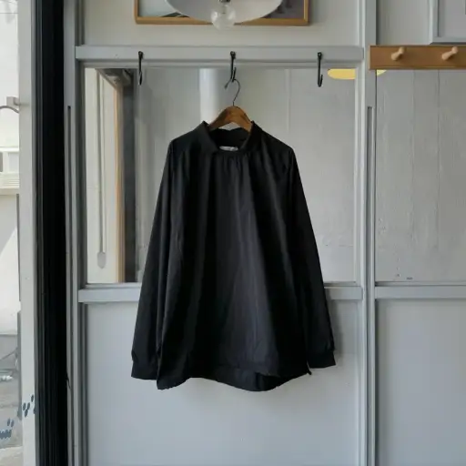 Windproof Nylon Collared Uniform