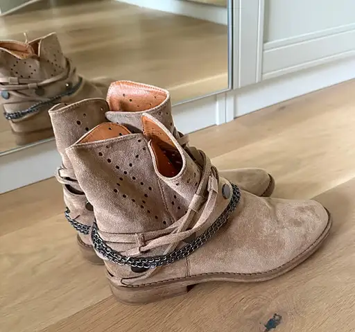 Cowboy sko støvler str 39 beige kunst semsket skinn