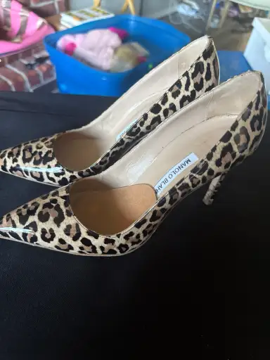 MANOLO BLAHNIK BB 105 Leopardino pattern size 6 (36.5) women’s high heels