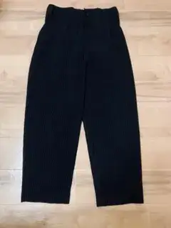 HOMME PLISSÉ ISSEY MIYAKE プリーツテーパードパンツ