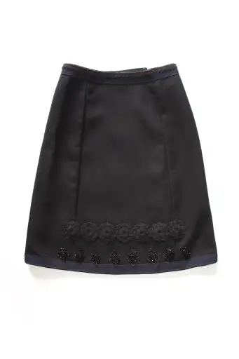 Prada FW 2005 black wool skirt with embroidery