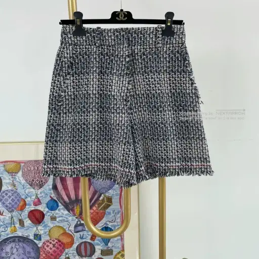 Thom Browne Gray Plaid Shorts Size 40 3