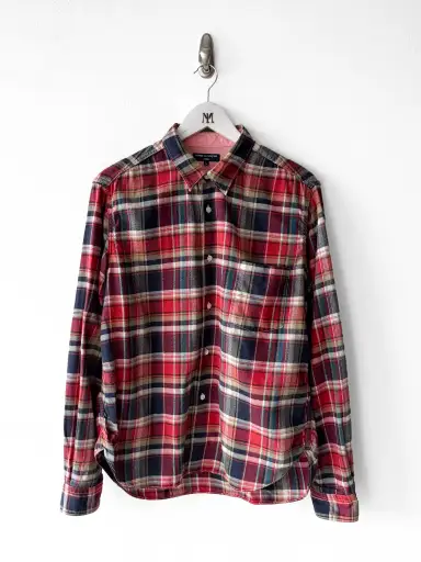 COMME des GARÇONS