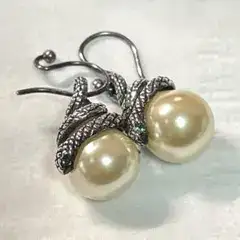 HYSTERIC GLAMOUR スネーク パール ピアス