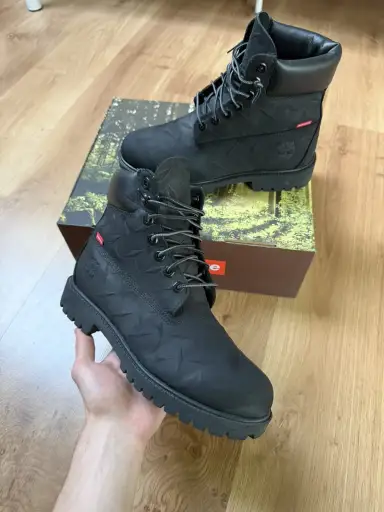 Supreme x Timberland Diamond plated fw26
