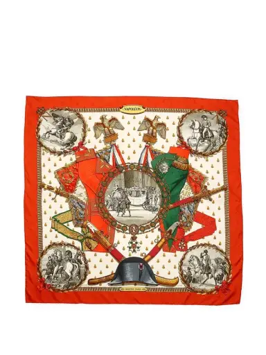 HERMÈS Foulard en soie Napoléon