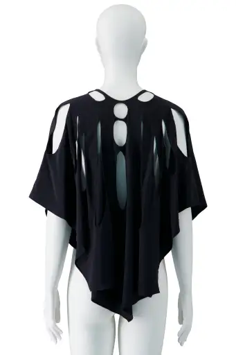 SS02 LASER CUT BLOUSE