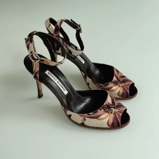 Manolo Blahnik High Heels, 40