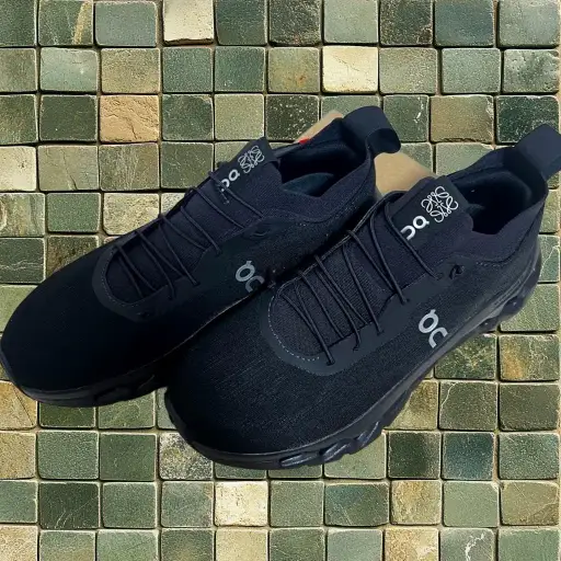 LOEWE x On Sneakers Black Technical EU 39 Running Shoes Collaboration Unisex Adults