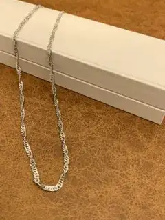 【超美品】スクリューチェーン ネックレス プラチナ1000 純プラチナ