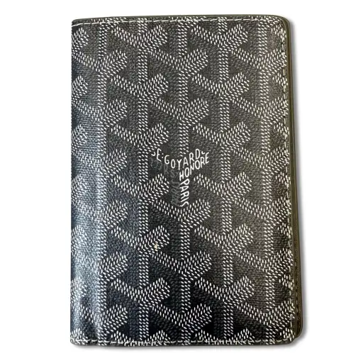 GOYARD GREY PASSPORT HOLDER | PRE OWNED