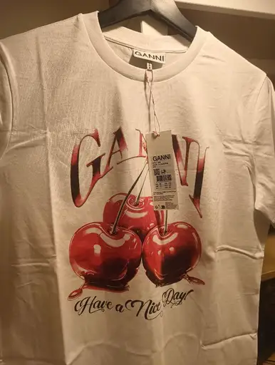 Ganni T-Shirt OVP Originalpreis 135.-  Kirschen Motiv weiss