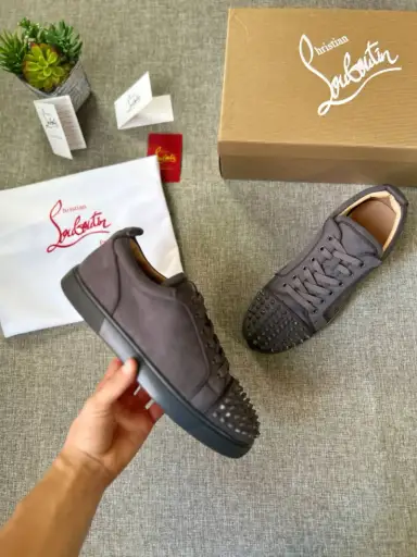 Christian Louboutin Louis Junior Spikes 41