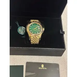 A BATHING APE BAPEX TYPE 6 BAPEX 腕時計 アベイシングエイプ(A BATHING APE)のメンズの時計(腕時計(アナログ))の商品詳細ページへのリンク