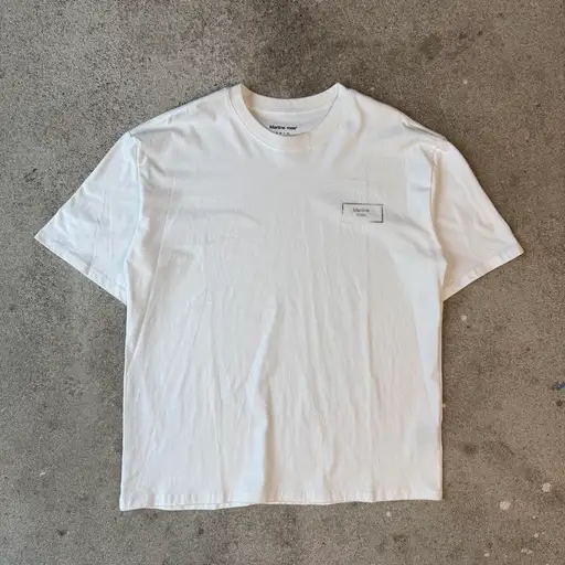 White Martine Rose Classic Tee

Size Large / Flaws Shown

1-3 day shipping weekdays !!

#designer #martinerose #portugal #highquality #luxury