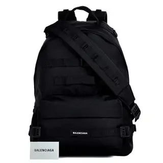 BALENCIAGA アーミー ミディアム マルチキャリー バックパック バレンシアガ(BALENCIAGA)のメンズのバッグ(バッグパック/リュック)の商品詳細ページへのリンク