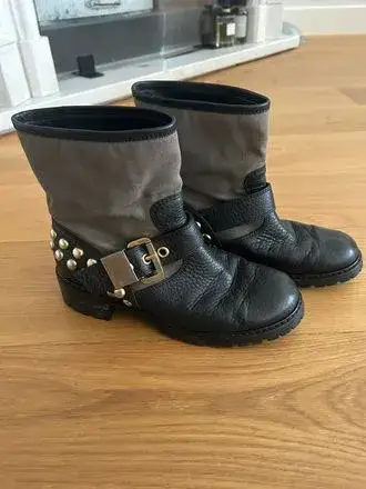 Giuseppe Zanotti Tokalı Bot