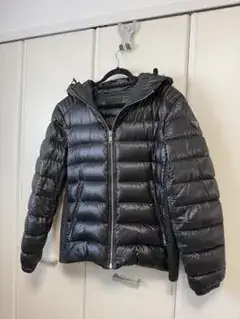 PRADA プラダ ダウンジャケット ブラック