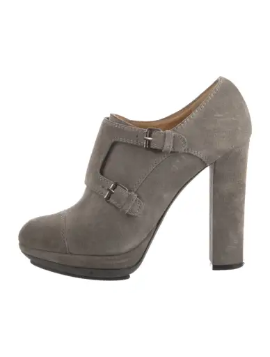 Suede Pumps