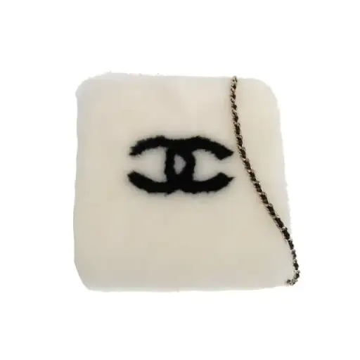 *CHANEL White Plush Gold Hardware 25N Ski Collection Hand Warmer