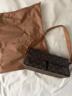 LOUIS VUITTON モノグラム ショルダーバッグ