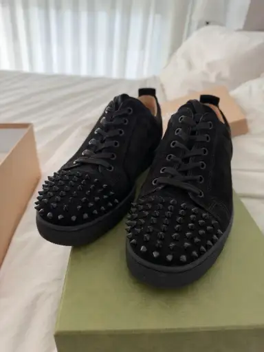 Christian Louboutin Louis Junior Spikes T42